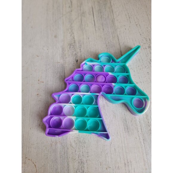 Unicorn pop it purple blue silicone toy figure fidget - Picture 4 of 8